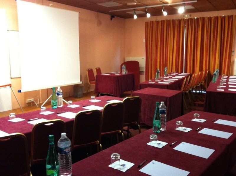 Comfort Hotel Toulouse Sud Ramonville-Saint-Agne Zakenleven foto